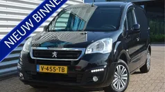 Zwart Gebruikt 2018 Peugeot Partner Premium MPV | € 7.450 (Eerlijke prijs)