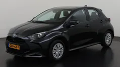 Gebruikt 2020 Toyota Yaris Hybrid Active Hatchback | € 17.395 (Eerlijke prijs)