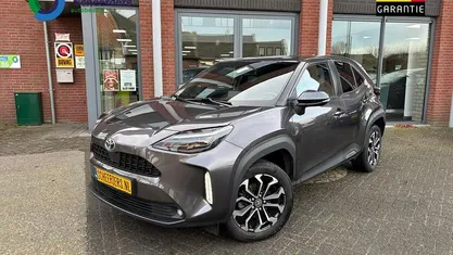 Gebruikt 2022 Toyota Yaris Cross SUV | € 25.950 (Eerlijke prijs)