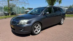 Grijs Gebruikt 2007 Toyota Avensis Stationwagen | € 1.950 (Eerlijke prijs)
