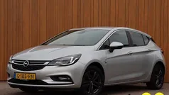 Grijs Gebruikt 2019 Opel Astra Edition Hatchback | € 12.940 (Goede deal)