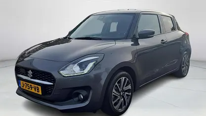 Gebruikt 2020 Suzuki Swift Hatchback | € 15.945 (Eerlijke prijs)