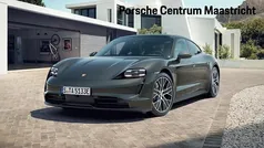Gebruikt 2022 Porsche Taycan Sedan | € 67.750 (Eerlijke prijs)