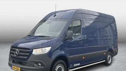 Blauw Occasion 2024 Mercedes Sprinter Van | € 50.106 (Eerlijke prijs)