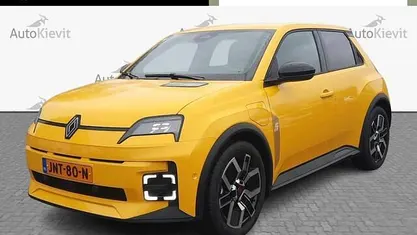 Geel (metallic) Nieuw 2025 Renault R5 Komfort Hatchback | € 32.450 (Goede deal)