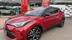 Gebruikt 2021 Toyota C-HR Premium SUV | € 26.200 (Eerlijke prijs)