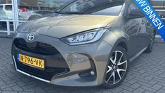 Gebruikt 2022 Toyota Yaris Hybrid Executive Hatchback | € 24.950 (Eerlijke prijs)