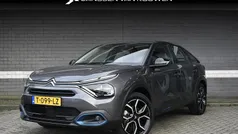 Grijs Gebruikt 2023 Citroën e-C4 Feel SUV | € 20.395 (Eerlijke prijs)