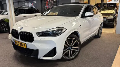 Wit Gebruikt 2022 BMW X2 Executive SUV | € 28.750 (Eerlijke prijs)