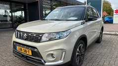 Gebruikt 2020 Suzuki Vitara SUV | € 23.950 (Eerlijke prijs)