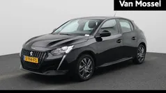 Zwart Gebruikt 2023 Peugeot 208 Active Hatchback | € 14.900 (Eerlijke prijs)