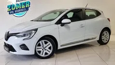 Wit Gebruikt 2020 Renault Clio V Zen Hatchback | € 12.240 (Eerlijke prijs)