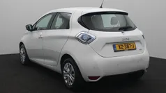 Blanc glacier Gebruikt 2019 Renault Zoe Life Hatchback | € 10.940 (Eerlijke prijs)