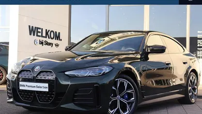 Groen Gebruikt 2022 BMW i4 Executive Sedan | € 45.950 (Eerlijke prijs)