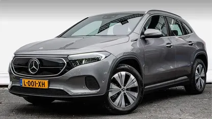 Grijs Gebruikt 2021 Mercedes EQA250 Business SUV | € 25.740 (Eerlijke prijs)