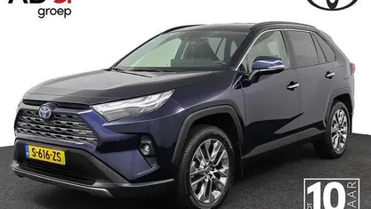Blauw Occasion 2023 Toyota RAV4 Executive SUV | € 39.950 (Eerlijke prijs)