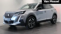 Grijs Gebruikt 2022 Peugeot e-2008 Allure SUV | € 18.900 (Goede deal)