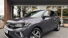 , metallic lak Gebruikt 2024 VW T-Cross Business SUV | € 30.950 (Eerlijke prijs)