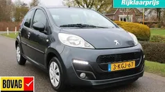 Gebruikt 2013 Peugeot 107 Premium Hatchback | € 4.400 (Eerlijke prijs)