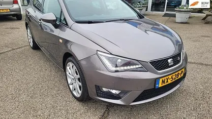 Hatchback Gebruikt 2017 Seat Ibiza CONNECT Hatchback | € 8.250 (Eerlijke prijs)