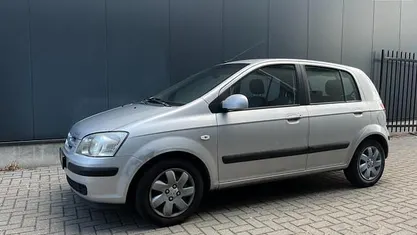 Grijs Gebruikt 2005 Hyundai Getz Active Hatchback | € 1.399 (Eerlijke prijs)