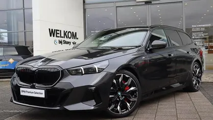 Gebruikt 2025 BMW 550e M Sport Stationwagen | € 89.950 (Super prijs)