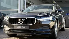 Zwart Gebruikt 2019 Volvo V90 Momentum Stationwagen | € 31.745 (Eerlijke prijs)