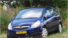 Blauw Gebruikt 2007 Opel Corsa Enjoy Hatchback | € 2.949 (Eerlijke prijs)