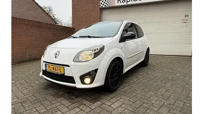 Wit Gebruikt 2010 Renault Twingo Night&Day Hatchback | € 2.249 (Eerlijke prijs)