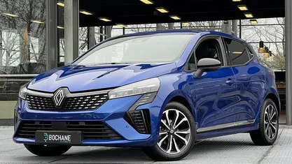 Blauw Gebruikt 2023 Renault Clio V Techno Hatchback | € 19.740 (Eerlijke prijs)