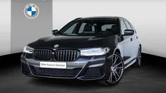 Grijs Gebruikt 2022 BMW 540 M Sport Stationwagen | € 61.495 (Eerlijke prijs)