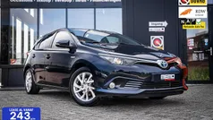 Gebruikt 2016 Toyota Auris Hybrid Hatchback | € 14.990 (Eerlijke prijs)