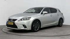 Lexus CT200h