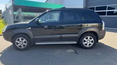 Zwart Gebruikt 2005 Hyundai Tucson Dynamiq SUV | € 2.099 (Eerlijke prijs)