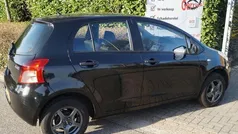 Zwart Gebruikt 2008 Toyota Yaris Hatchback | € 3.450 (Eerlijke prijs)