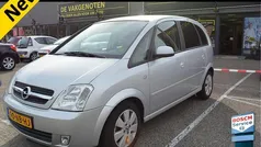 Grijs Gebruikt 2003 Opel Meriva Cosmo MPV | € 1.550 (Goede deal)