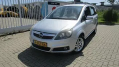Grijs Gebruikt 2007 Opel Zafira Business MPV | € 2.250 (Eerlijke prijs)