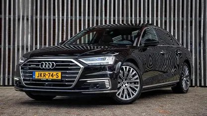 Gebruikt 2021 Audi A8 Proline Sedan | € 54.950 (Goede deal)