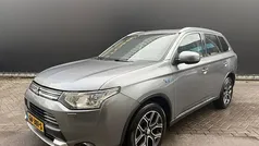 Gebruikt 2015 Mitsubishi Outlander Edition SUV | € 5.950 (Goede deal)