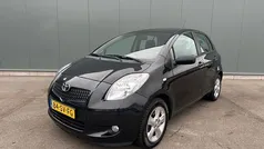 Gebruikt 2006 Toyota Yaris Luna Hatchback | € 2.495 (Eerlijke prijs)