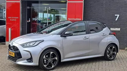 Occasion 2025 Toyota Yaris Hybrid Executive Hatchback | € 31.900 (Eerlijke prijs)