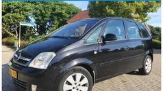 Zwart Gebruikt 2003 Opel Meriva Cosmo MPV | € 695 (Goede deal)