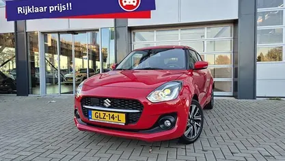 Gebruikt 2022 Suzuki Swift Style Hatchback | € 17.700 (Eerlijke prijs)