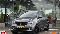 Grijs Gebruikt 2017 Smart ForFour Passion Hatchback | € 11.490 (Eerlijke prijs)