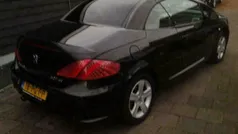 Zwart Gebruikt 2004 Peugeot 307 CC S Cabriolet | € 3.849 (Eerlijke prijs)