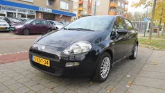 Blauw Gebruikt 2014 Fiat Punto Hatchback | € 4.250 (Eerlijke prijs)