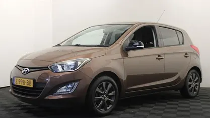 Occasion 2015 Hyundai i20 Hatchback | € 7.750 (Eerlijke prijs)