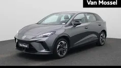 Grijs Gebruikt 2023 MG MG4 EV Hatchback | € 18.995 (Eerlijke prijs)