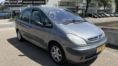 Grijs Gebruikt 2004 Citroën Xsara Picasso MPV | € 950 (Goede deal)