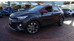 Gebruikt 2019 Kia Stonic SUV | € 15.945 (Eerlijke prijs)